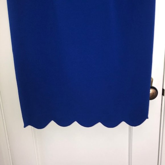 Glamour Dress - Picture 4 of 9